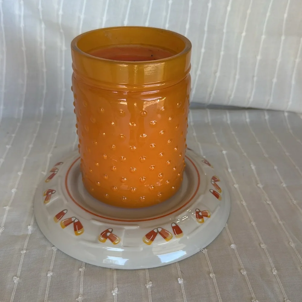 Longaberger “Candy Corn” Pillar Candle Holder - Picture 3 of 5